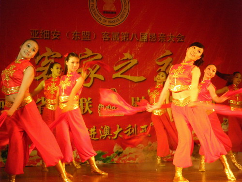 我校学生赴澳大利亚演出载誉归来 (https://www.hnyixiao.cn/) 校内新闻 第4张