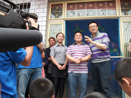 我校学生又成焦点人物 (https://www.hnyixiao.cn/) 校内新闻 第1张