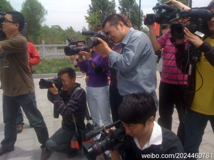 我校学生又成焦点人物 (https://www.hnyixiao.cn/) 校内新闻 第3张
