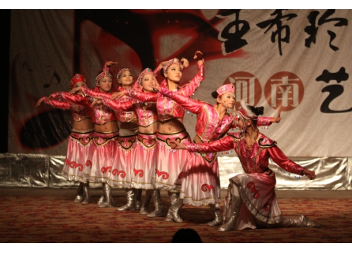 舞蹈班汇报演出 (https://www.hnyixiao.cn/) 校内新闻 第52张