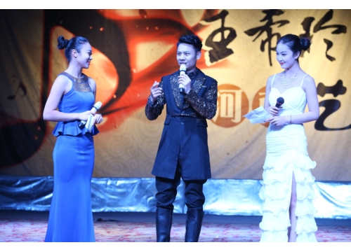 10级毕业生晚会专场 (https://www.hnyixiao.cn/) 校内新闻 第5张