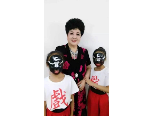 我校学生参加河南电视台《梨园春》演出 (https://www.hnyixiao.cn/) 校内新闻 第5张