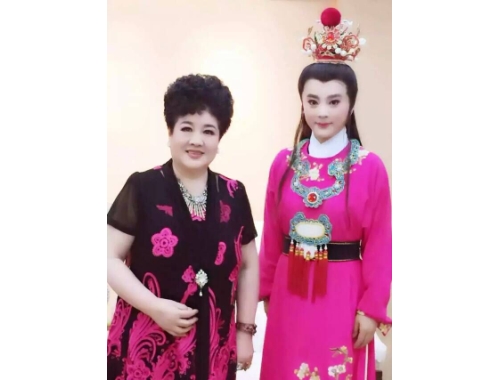 我校学生参加河南电视台《梨园春》演出 (https://www.hnyixiao.cn/) 校内新闻 第9张