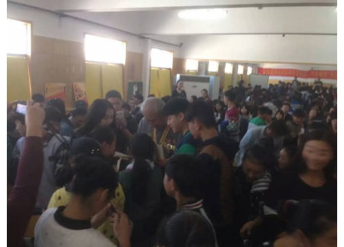 抗战英雄张志杰英雄报告会在我校完美落幕 (https://www.hnyixiao.cn/) 校内新闻 第4张