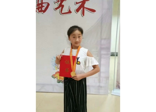 王希玲艺术学校的学生第二十一届全国少儿戏曲小梅花大赛中摘得两朵金花 (https://www.hnyixiao.cn/) 校内新闻 第2张
