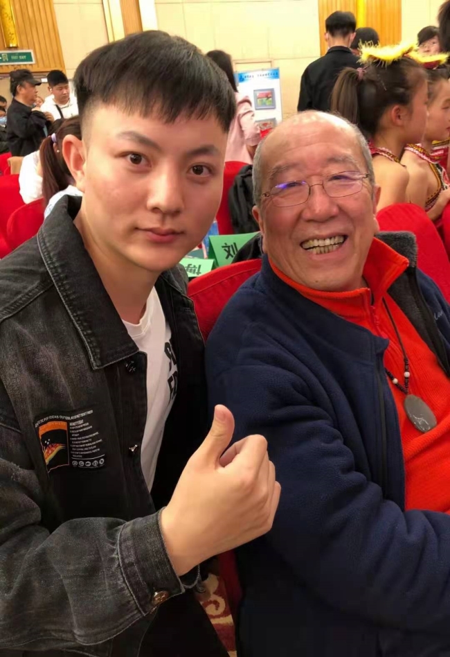 祝贺王希玲艺术学校12级毕业生徐帅文同学荣获全国总冠军 (https://www.hnyixiao.cn/) 校内新闻 第4张