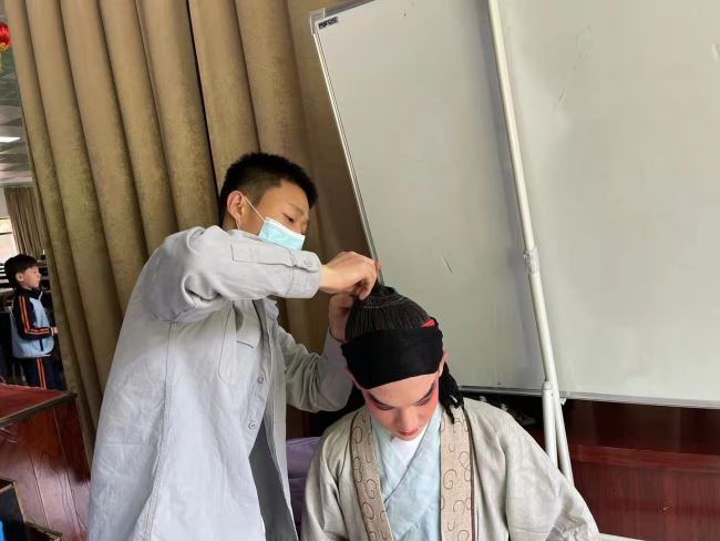 走进校园，弘扬国粹 (https://www.hnyixiao.cn/) 校内新闻 第2张