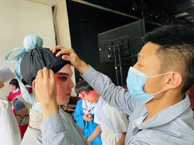 走进校园，弘扬国粹 (https://www.hnyixiao.cn/) 校内新闻 第3张