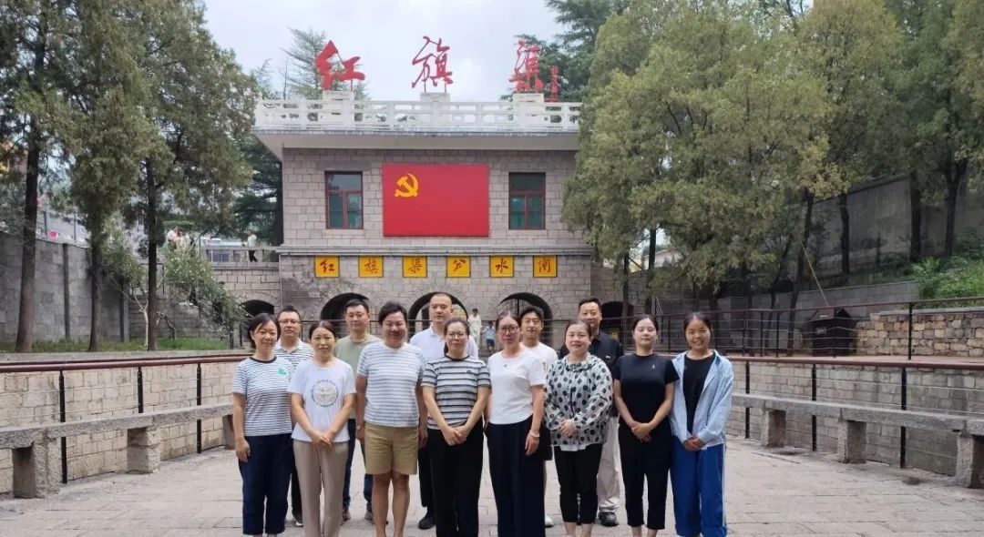 学习红旗渠精神，汲取红色力量​ (https://www.hnyixiao.cn/) 校内新闻 第2张